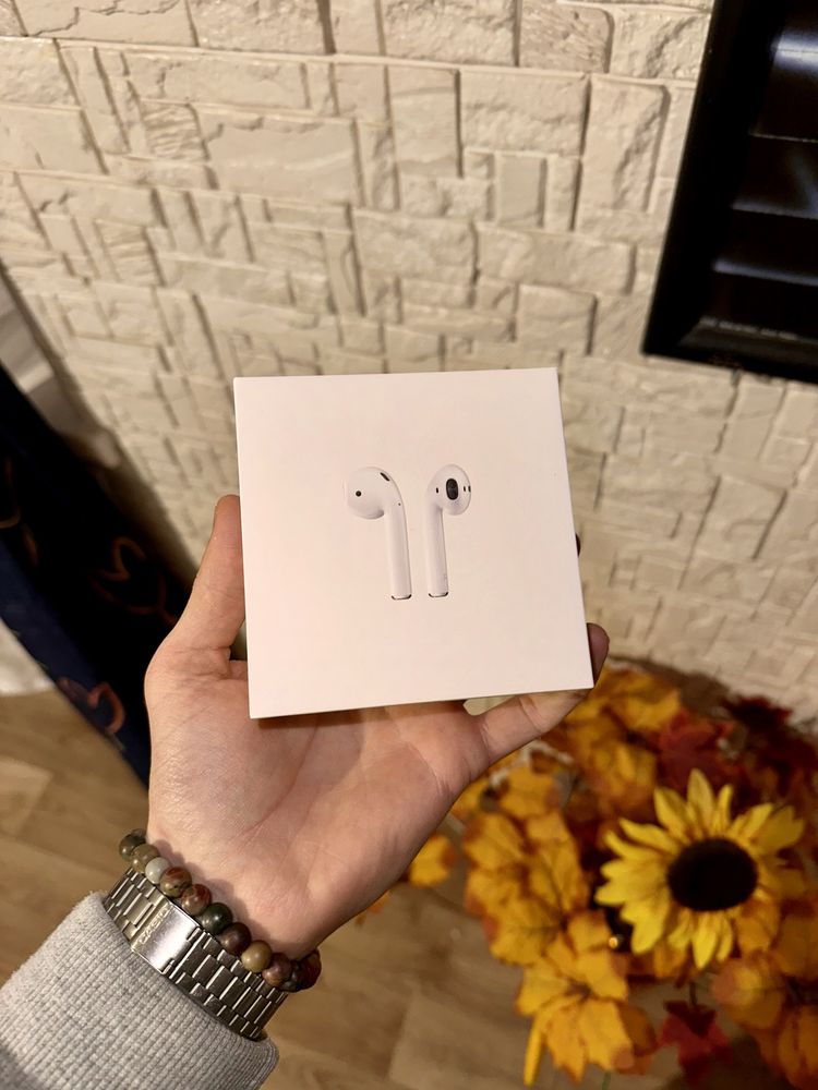 Коробка AirPods 2