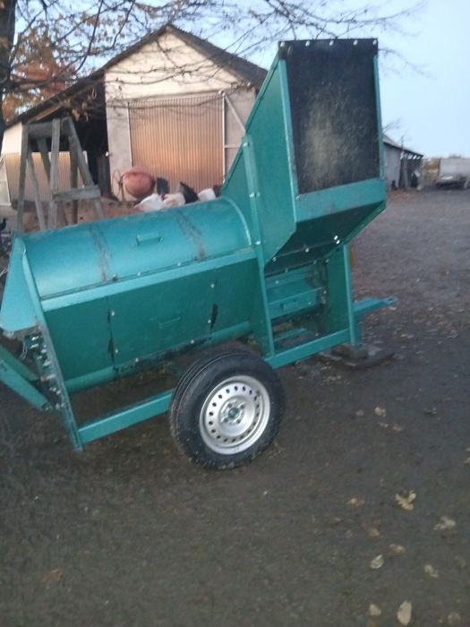 Гарбузовий комбайн MOROZ