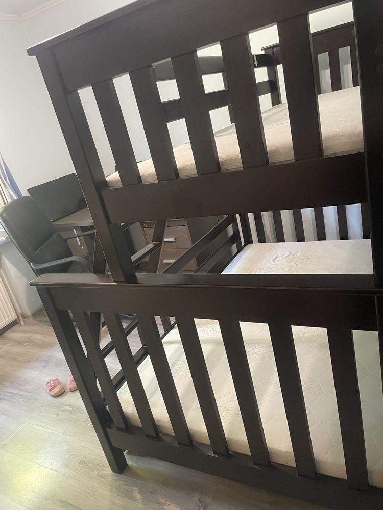 Продам двохповерхове ліжко дитяче