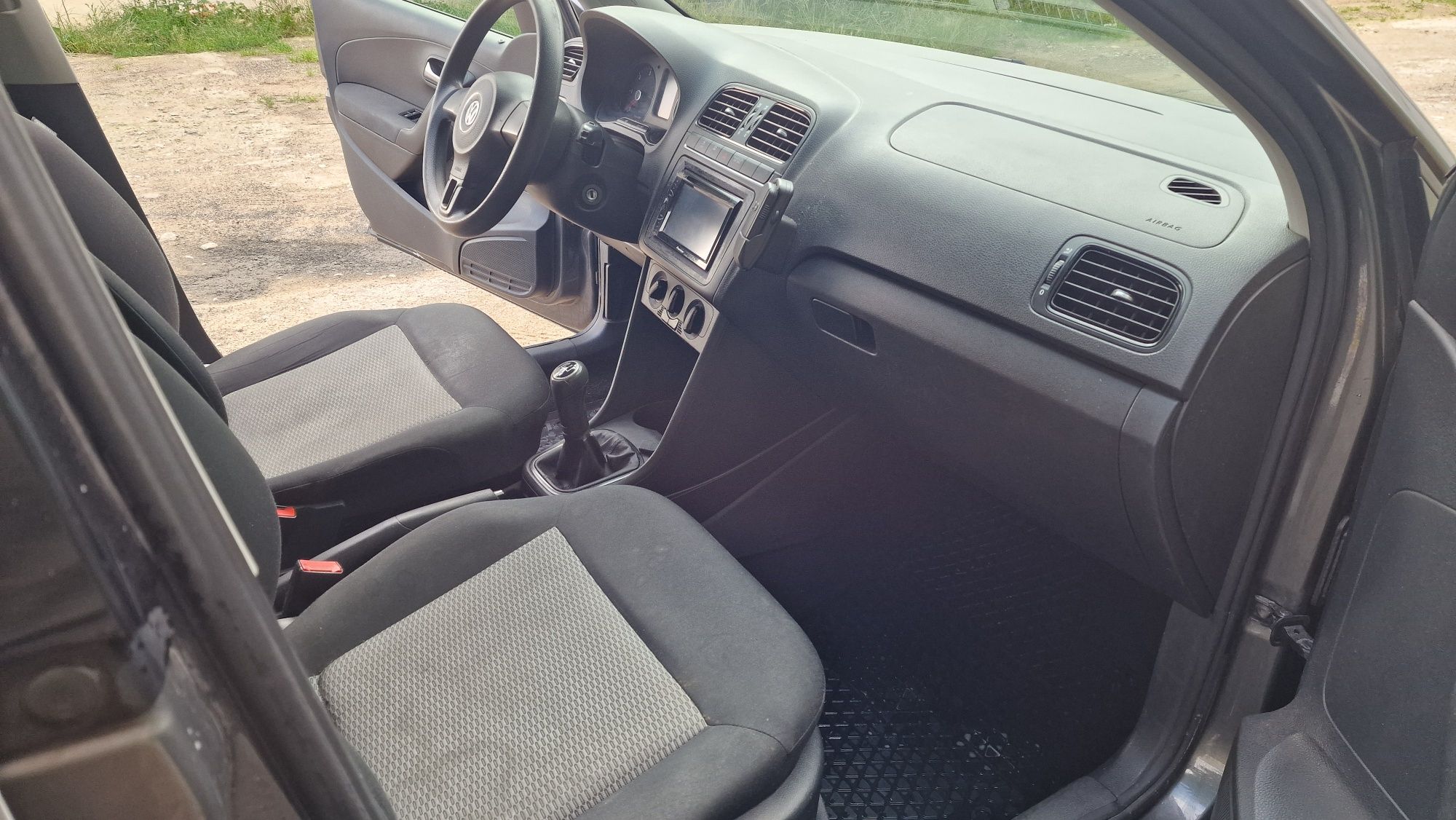 VW Polo 6R 1.6 TDI