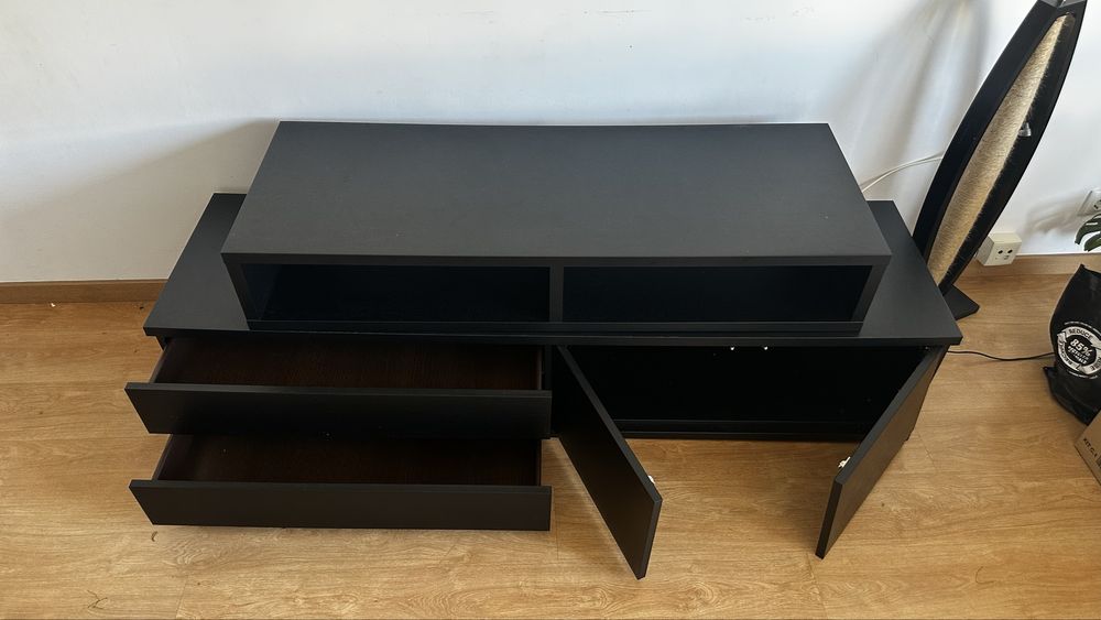 Movel para TV com arrumacão