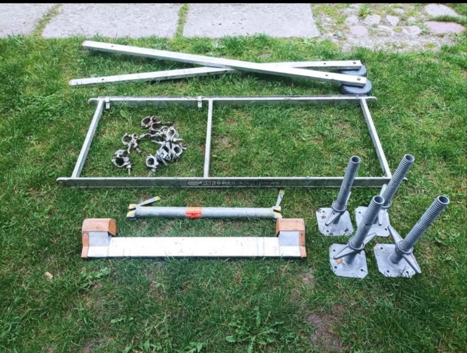 Rusztowanie podest łapy śruby.