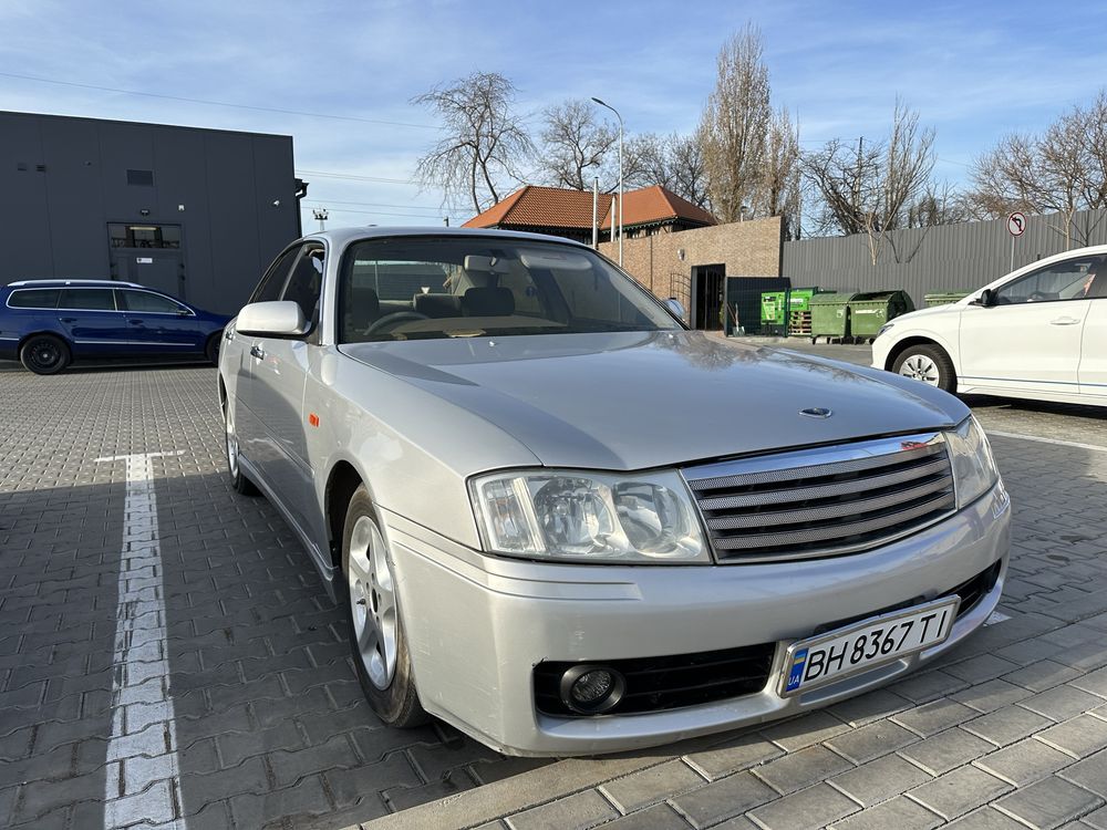 Nissan Gloria / Cedric Y34