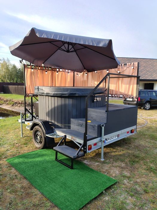 Чан на колесах подобово мобільний чан з доставкою до вас