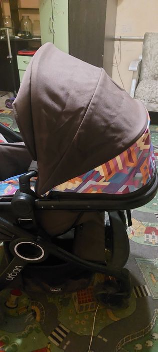 Дитяча коляска Chicco Urban з люлькою 2 в 1.