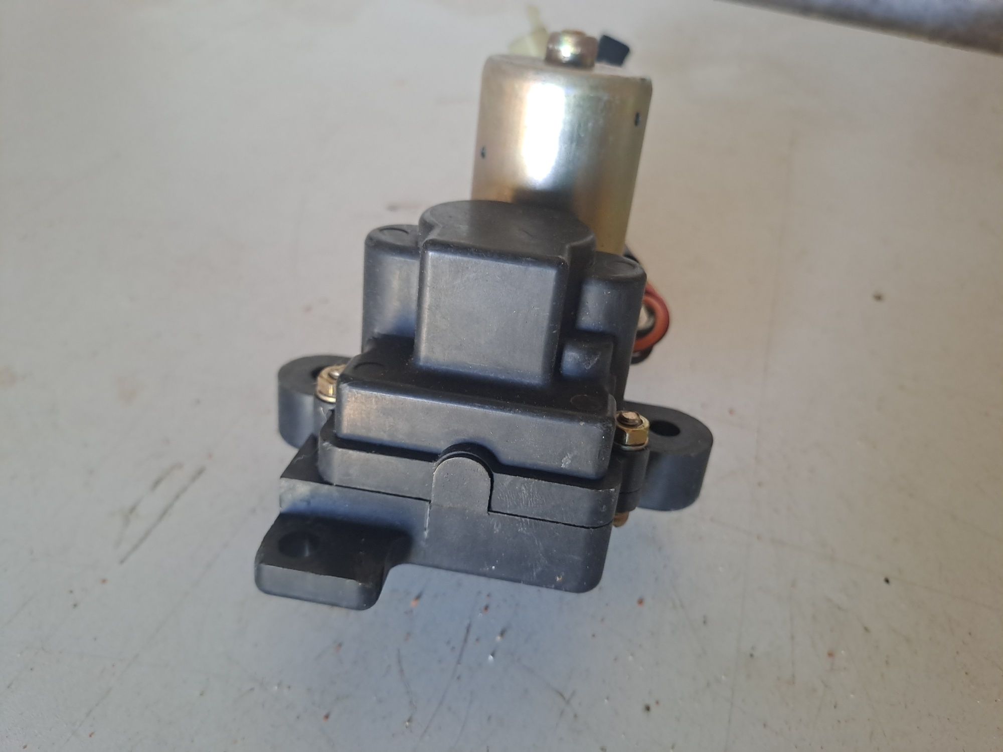 Servomotor de uma Suzuki RGV250 VJ22