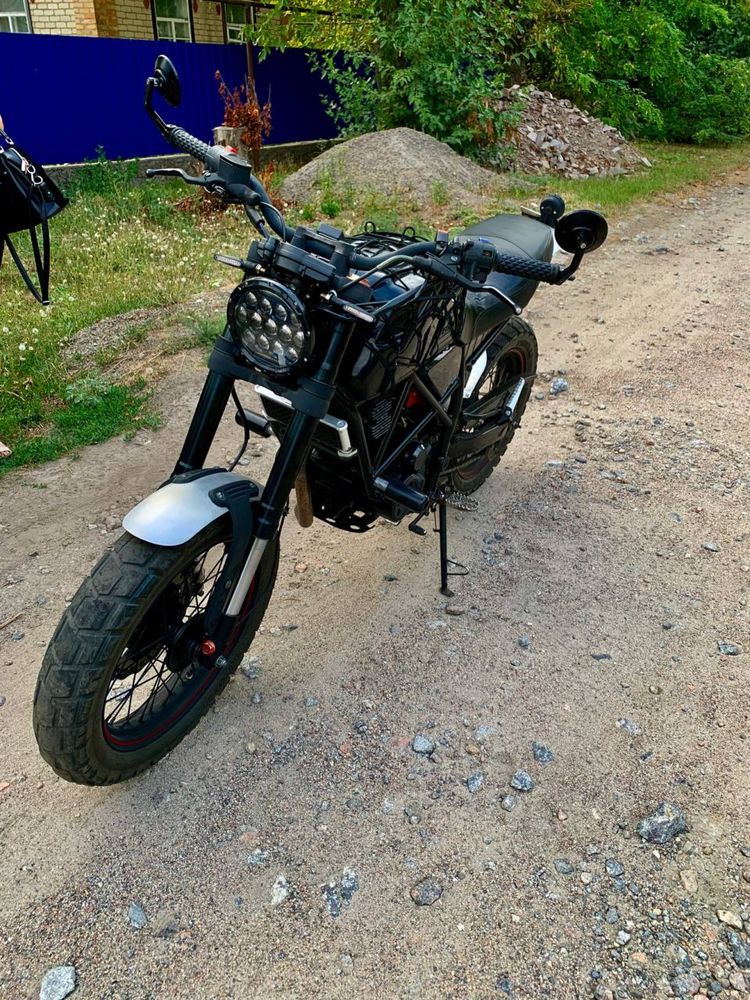 Geon Skrambler 250 2018