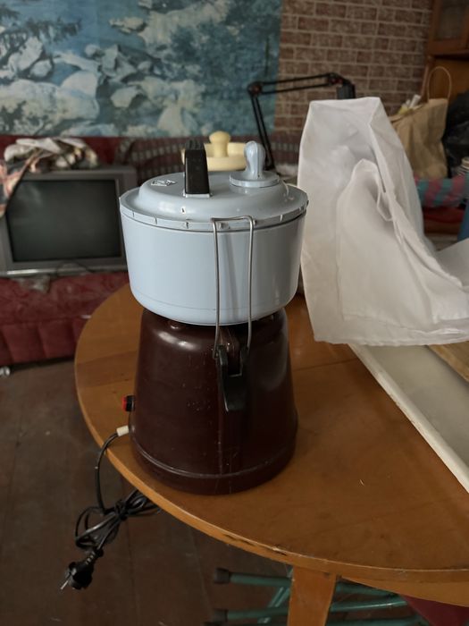 Соковижималка ссср бекелитовая СВ-1, СССР