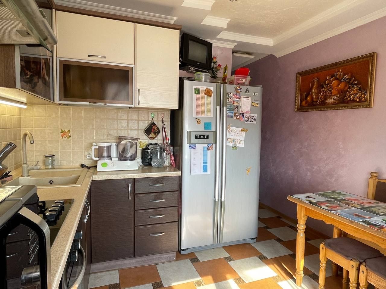 Продаж 4-х кімнатної квартири с.Зоря