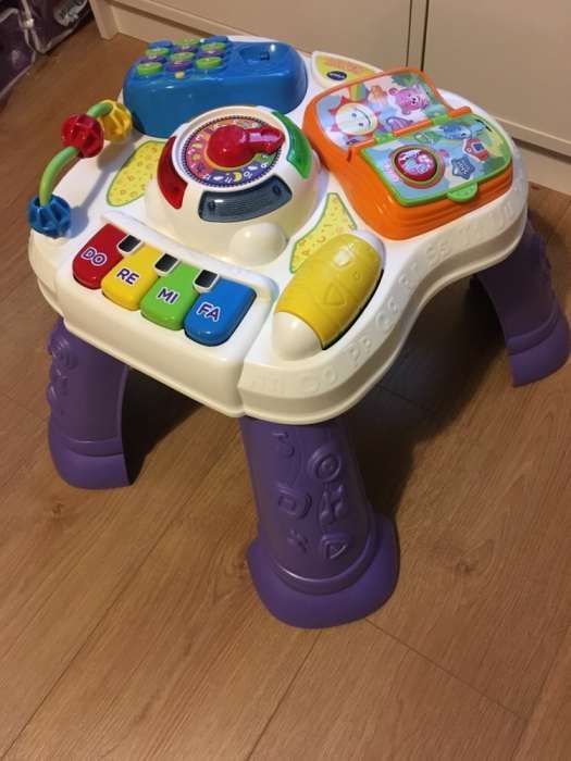 Vtech stolik edukacyjny / interaktywny w j. angielskim