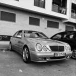 Mercedes E240 2.5 V6