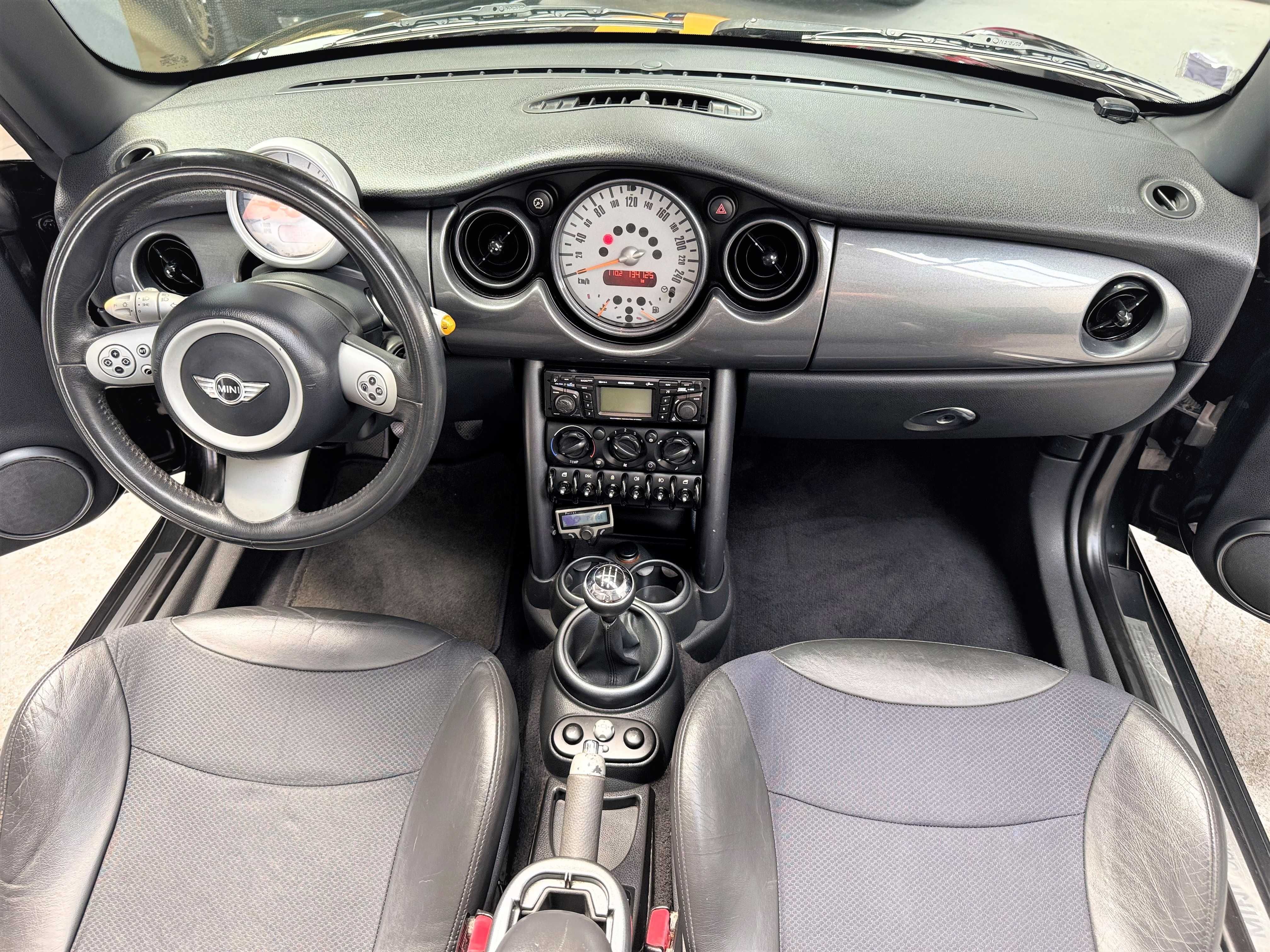 Mini Cooper Cabrio 1.6 120cv C/Novo