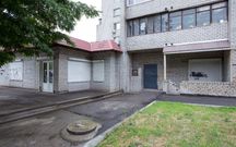 Приміщення по вул. В.Лобановського під офіс, торгівлю.