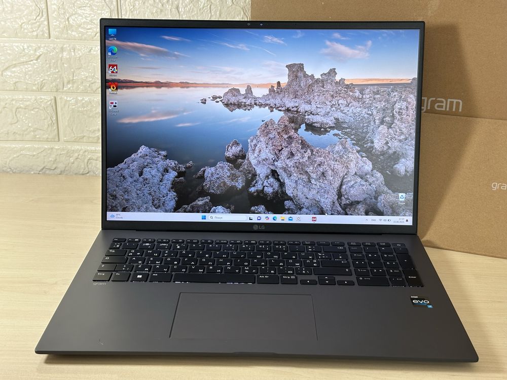Новий! 2K 17 дюймів! i7-1360P (12 ядер!) LG Gram, 16/512gb