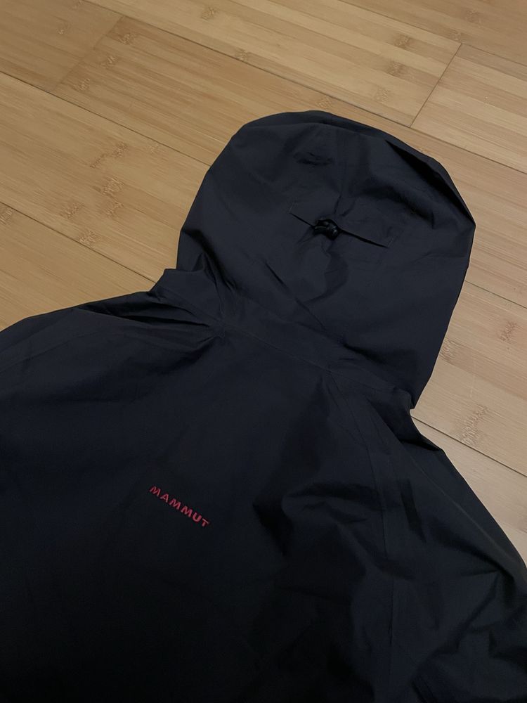 Куртка Mammut gore-tex оригінал чорна нова outdoor на утяжках trail