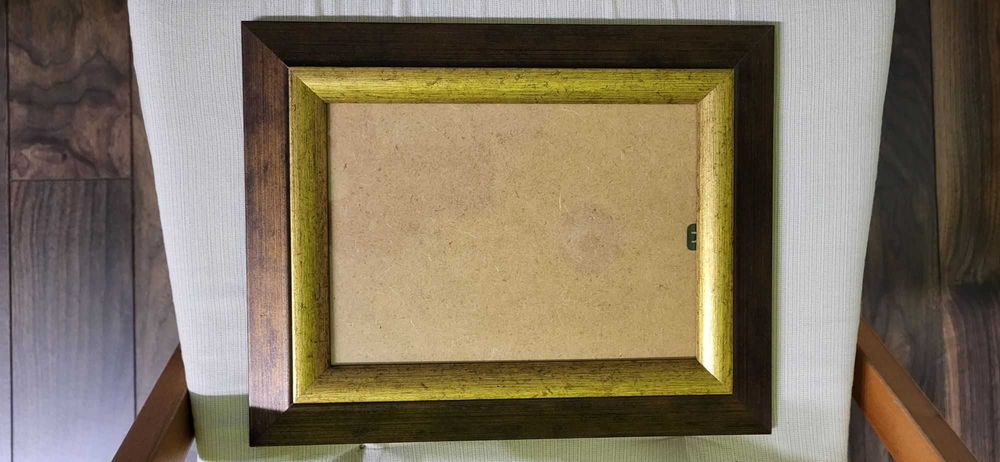 Ramki drewniane  Brąz-Złoty  15x21 -12szt., 13x18 -4szt, 18x24 -1szt.