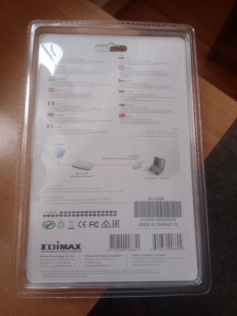 Adapter USB 2.0 Fast Ethernet
UE-4208
