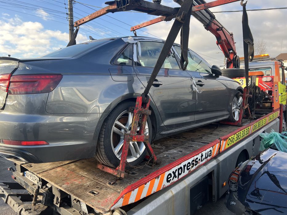 Audi a4 b9 2018 2.0 tfsi z7s a4 8w ауді а4 б9 s line с лайн Разборка