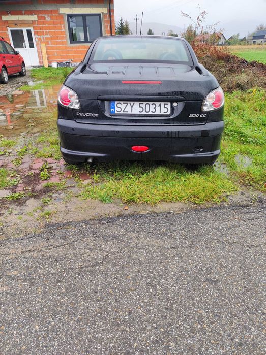 Peugeot 206cc, rok2001,  1,6  109km stan dobry. Czytaj opis.