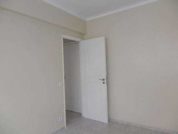 Arrendo T2 em Mem Martins