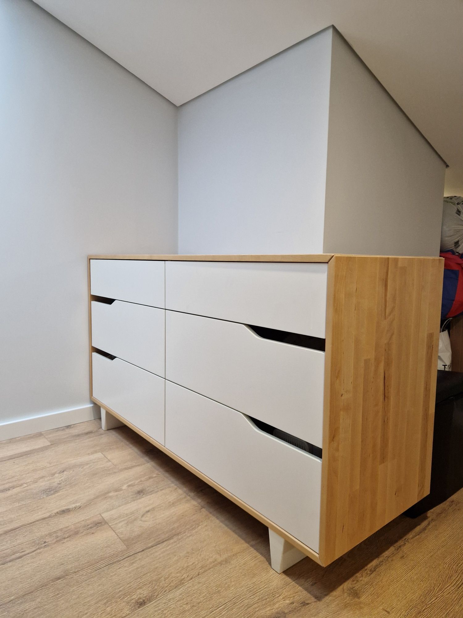 Mandal cómoda ikea