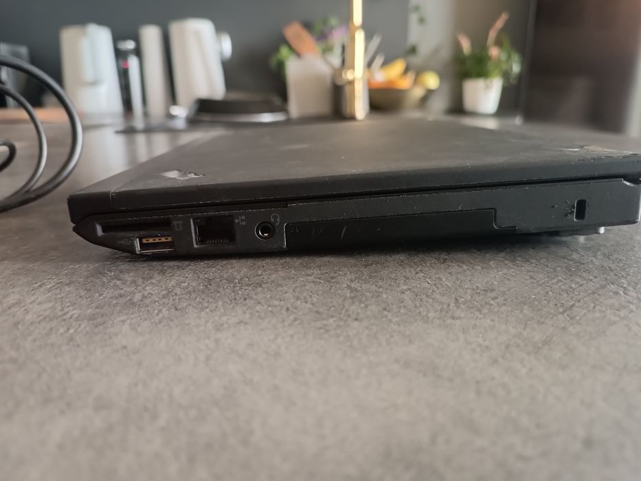 Lenovo ThinkPad x230 i5 8gb 240ssd