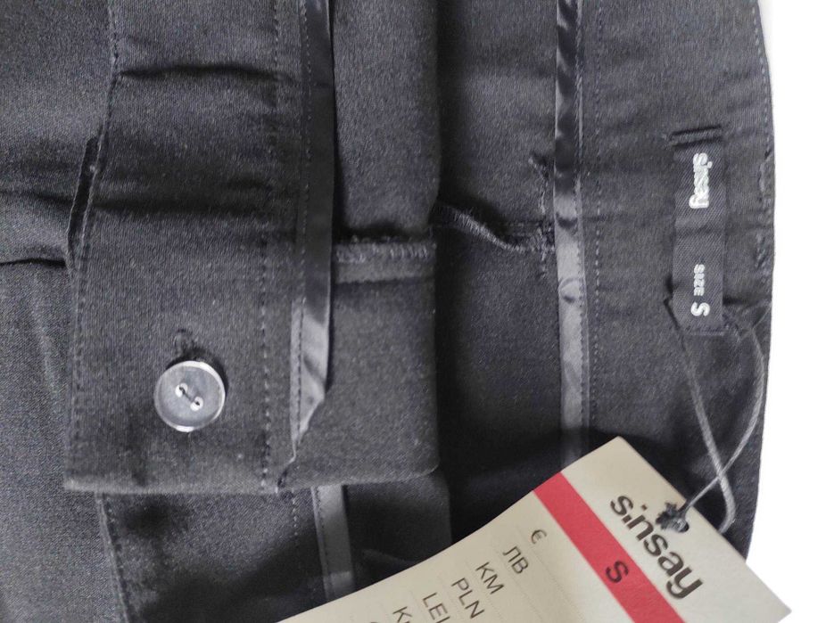 Spódnica krótka nowa 38