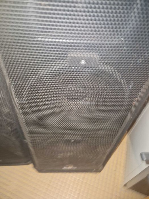 Colunas phonic impression 215