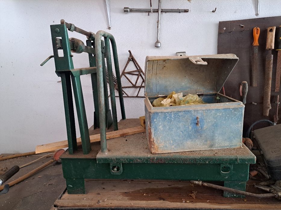 Vendo Balança antiga