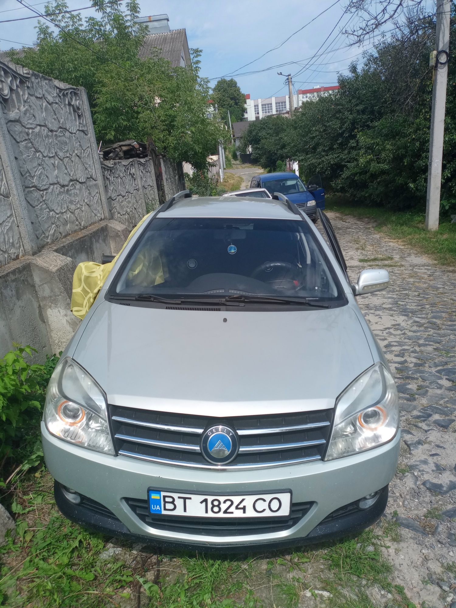Продам авто .не дорого