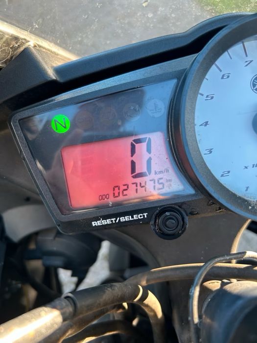 Yamaha YZF 125R    2008