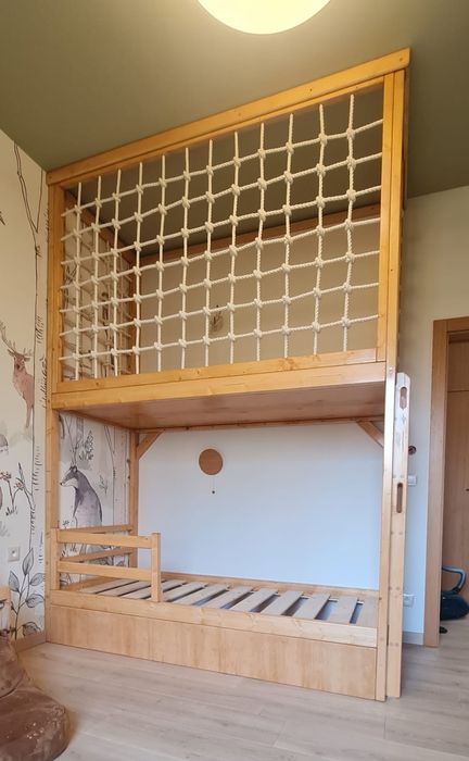 Piętrowe łóżko drewniane antresola 90x200