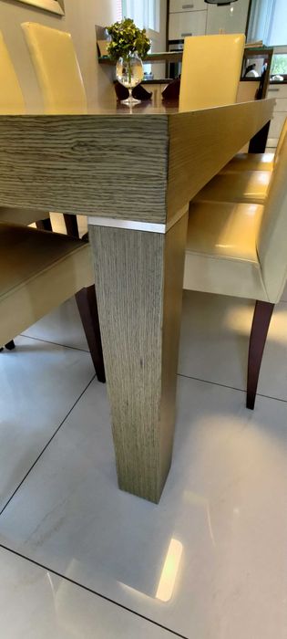 Stół rozkładany (do 310cm) + 8 krzeseł