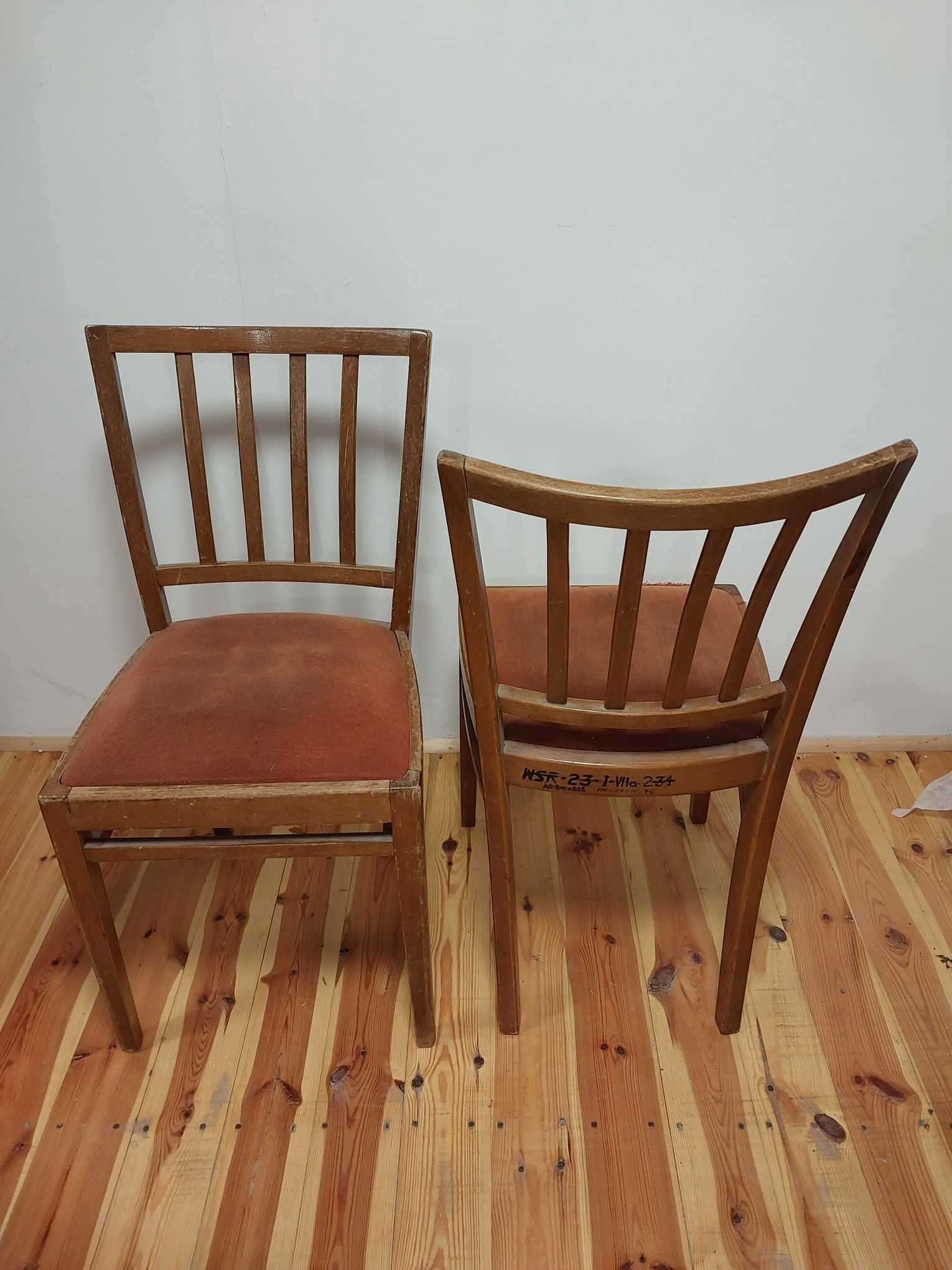 krzesła z PRL vintage lite drewno