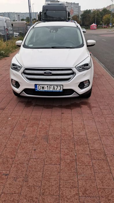 Ford Kuga Ford Kuga 2019, benzyna, manual, 1,5 cm 150 KM, z salonu właściciel