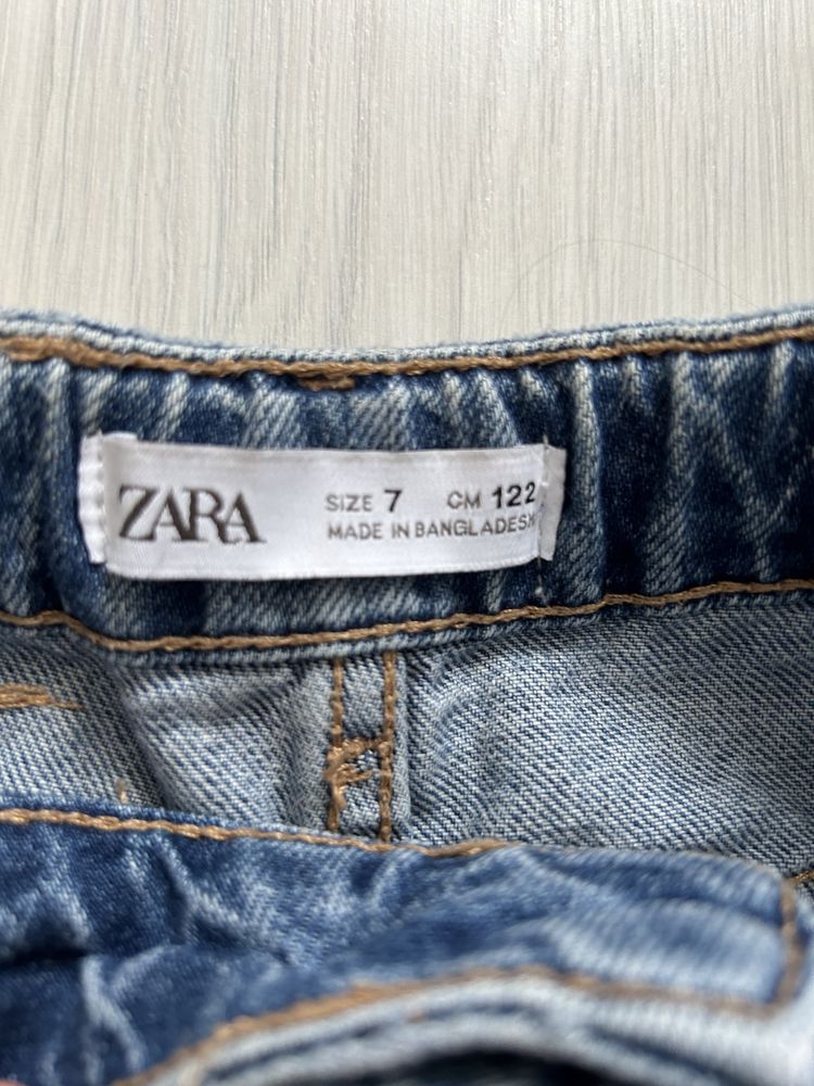 Zara джинси