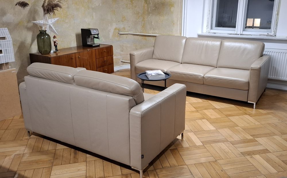 Sofa skóra naturalna beżowa. 2-osobowa pojemnik, 3-osobowa rozkładana