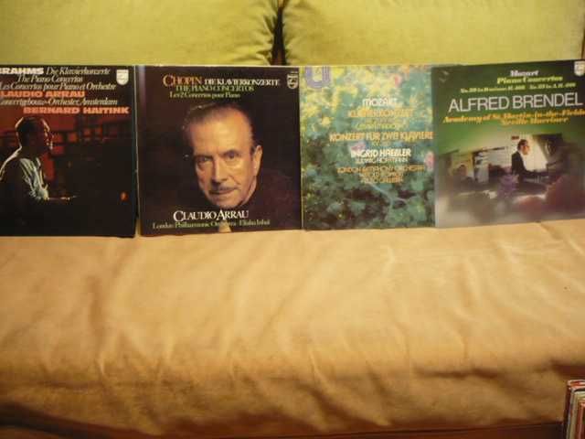 Winyle z klasyką : wybitni pianiści R.Lupu, M.Argerich, G.Gould.