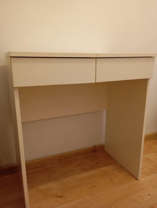 Toaletka ( biurko) z lustrem IKEA