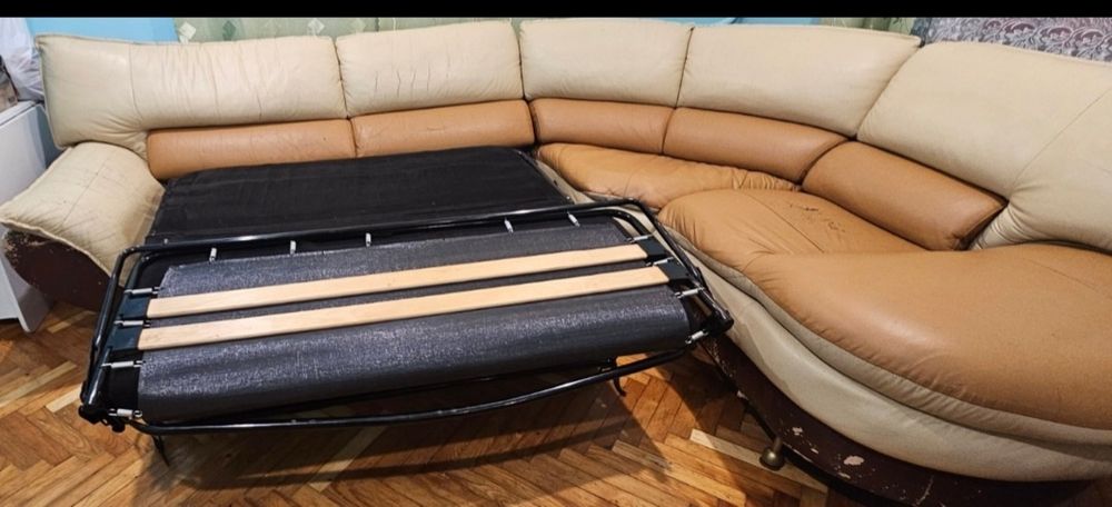 Продам диван кожаний