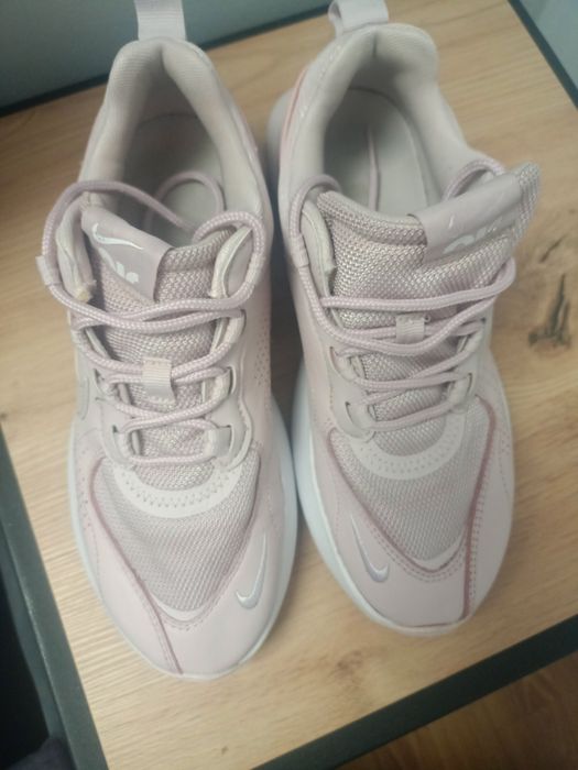 Nike Air Max Verona 36.5