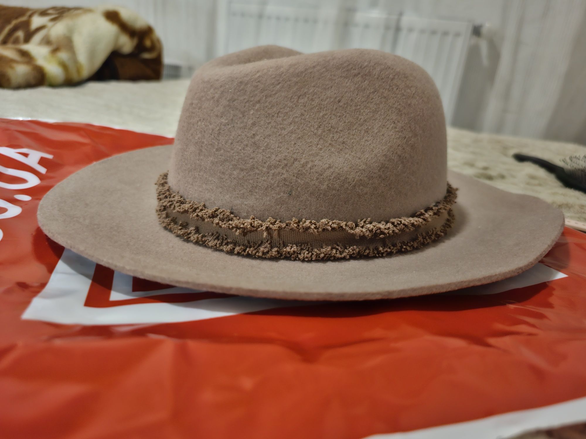 Шляпа капелюх Parfois