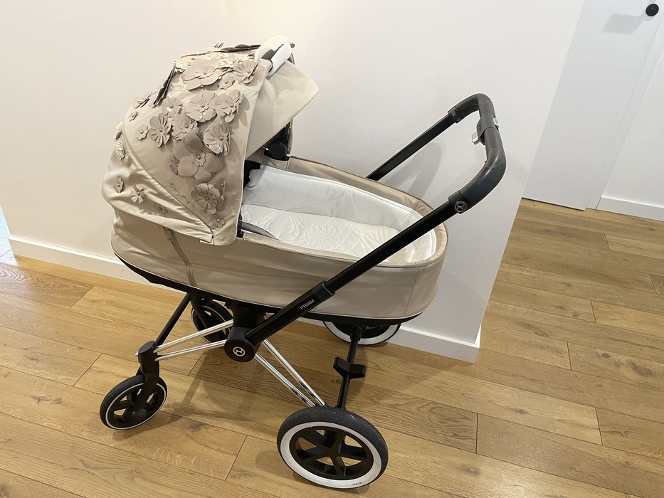 Gondola simply flowers beige do cybex priam 2.0