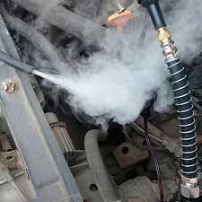 Перевірка на витік повітря в впускній  системі двигуна