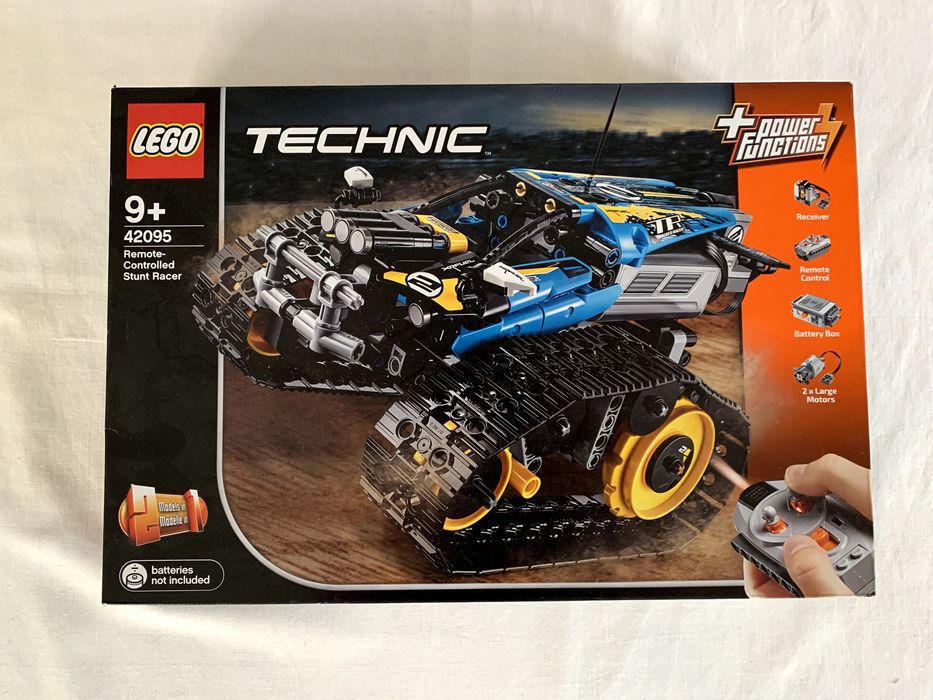 LEGO Technic - Remote-Controlled Stunt Racer ref. 42095