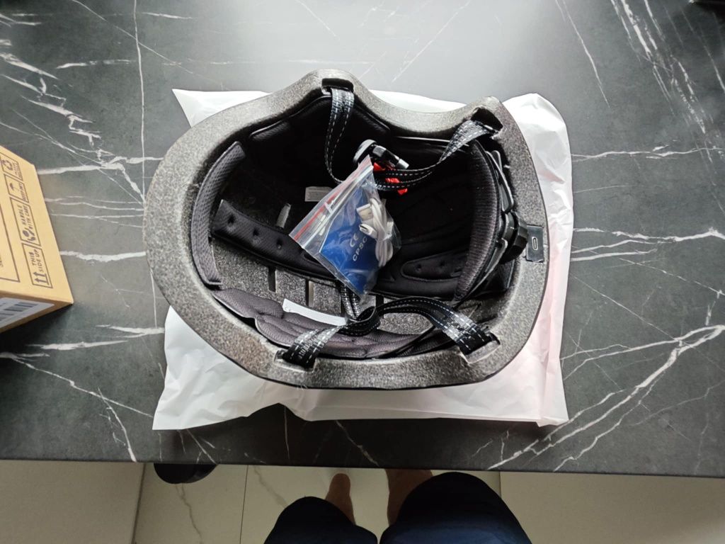 Kask na hulajnogę, rower, deskę itp. Rozmiar L
