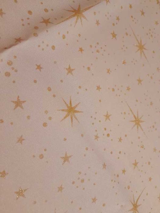 Świąteczny obrus bieżnik serweta kolekcja gwiazdki złote 76x76 cm
