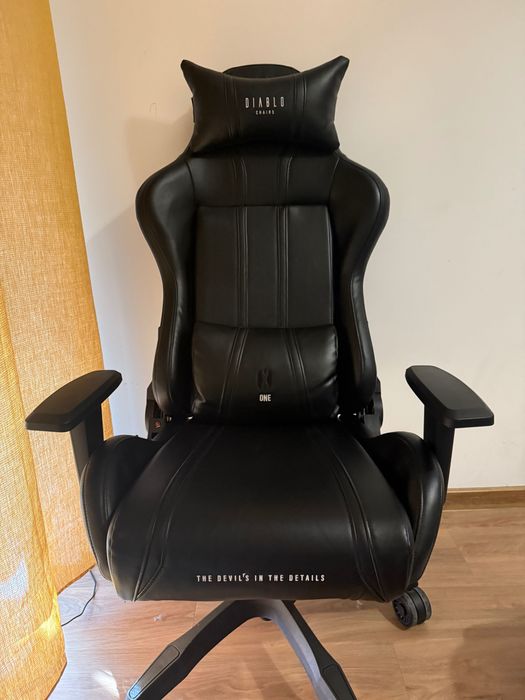 Fotel DIABLO CHAIRS X-One 2.0 – jak nowy!