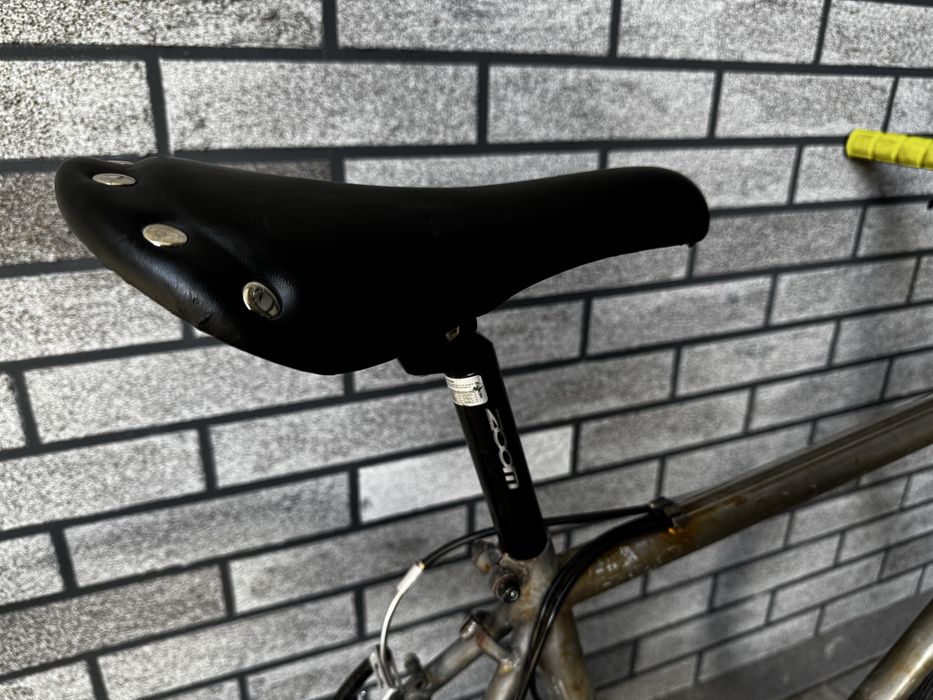 Rower trekkingowy cross rama stalowa 28” rost raw gravel