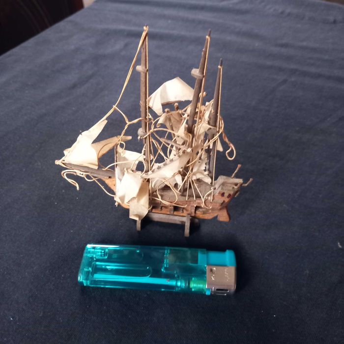 Mimiatura de caravela